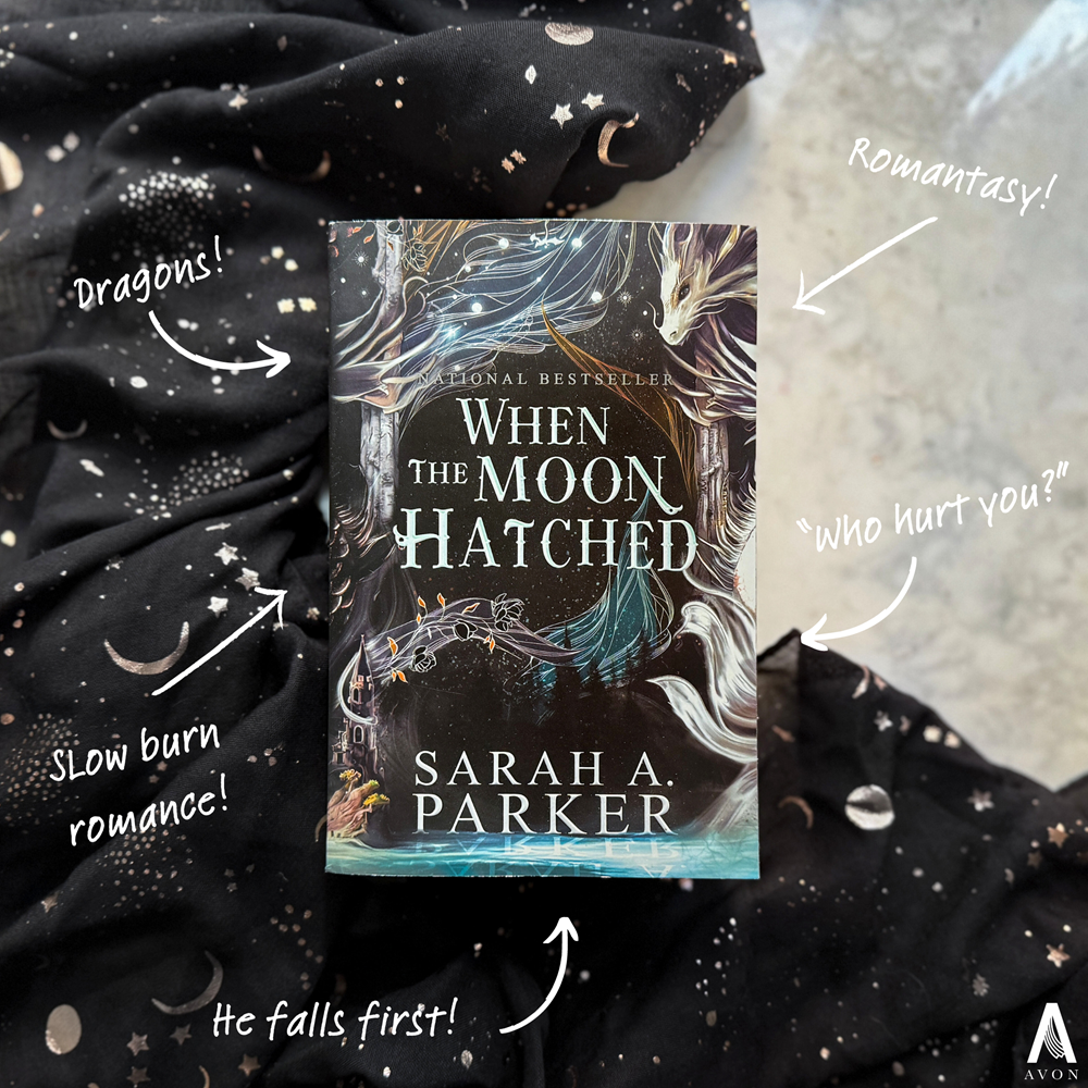 When the Moon Hatched: A Fast-Paced Romantasy with Undeniable Chemistry in a Stunning Immersive World (The Moonfall Series, 1)