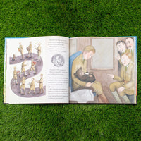 Finding Winnie: The True Story of the World's Most Famous Bear (Caldecott Medal Winner)