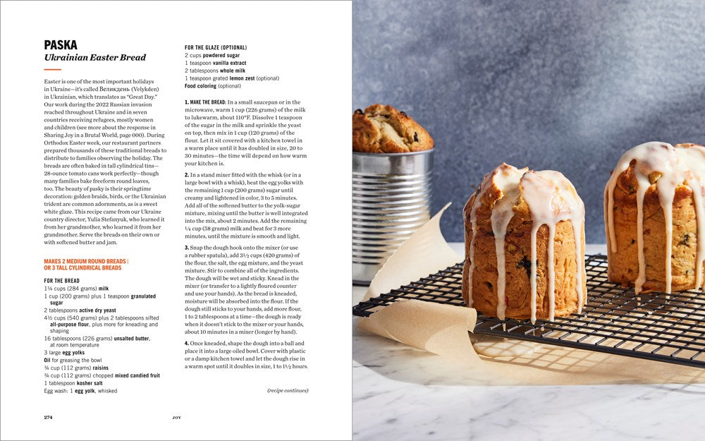 The World Central Kitchen Cookbook: Feeding Humanity, Feeding Hope