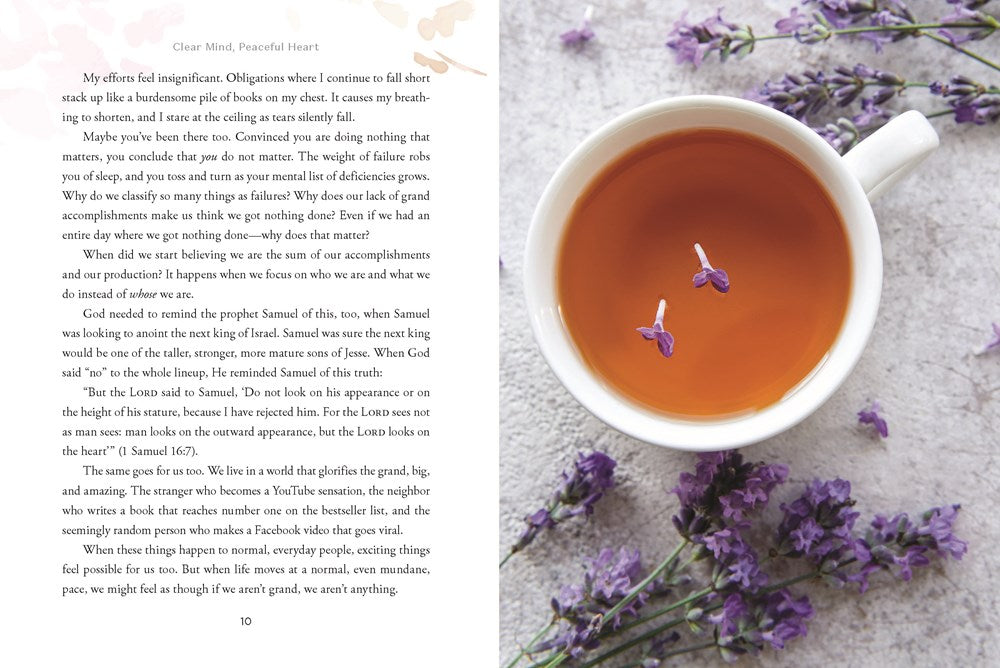 Clear Mind, Peaceful Heart: 50 Devotions for Sleeping Well in a World Full of Worry (A 50-Day Devotional) - The Perfect Christian Christmas Gift for Women